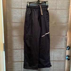 Bauer Hockey lined windbreaker pants size XS